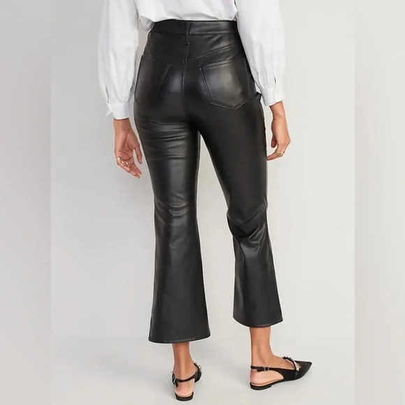 Old Navy Higher High-Waisted Faux-Leather Cropped Flare Pants for Women - Picture 2 of 7